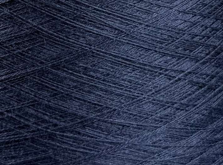 Botto Giuseppe Superzen 2/80 – Fil en mérinos et soie col. Bleu poudré foncé